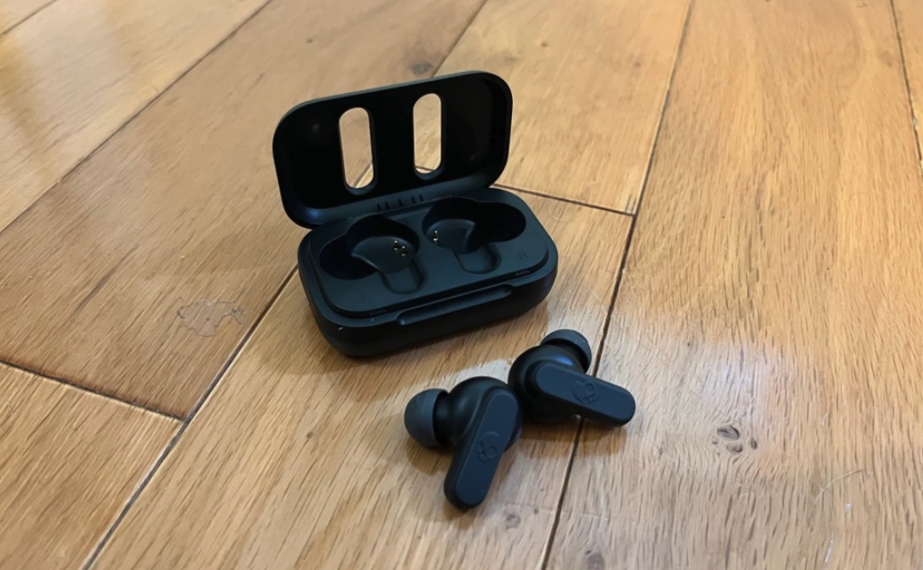 how-to-connect-skullcandy-wireless-earbuds-the-indoor-haven